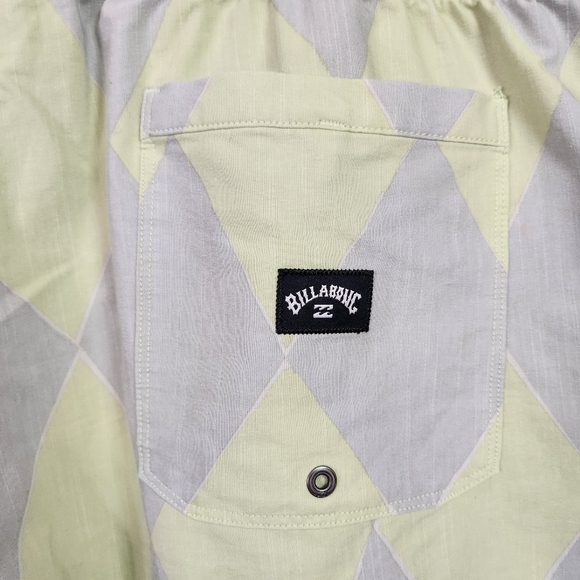 Billabong Mens 7" Swim Trunks Shorts Elastic Waist Yellow Size XXL Vacation - Picture 3 of 6